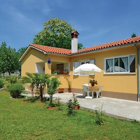 Holiday home Kuca Za Odmor Mendez *